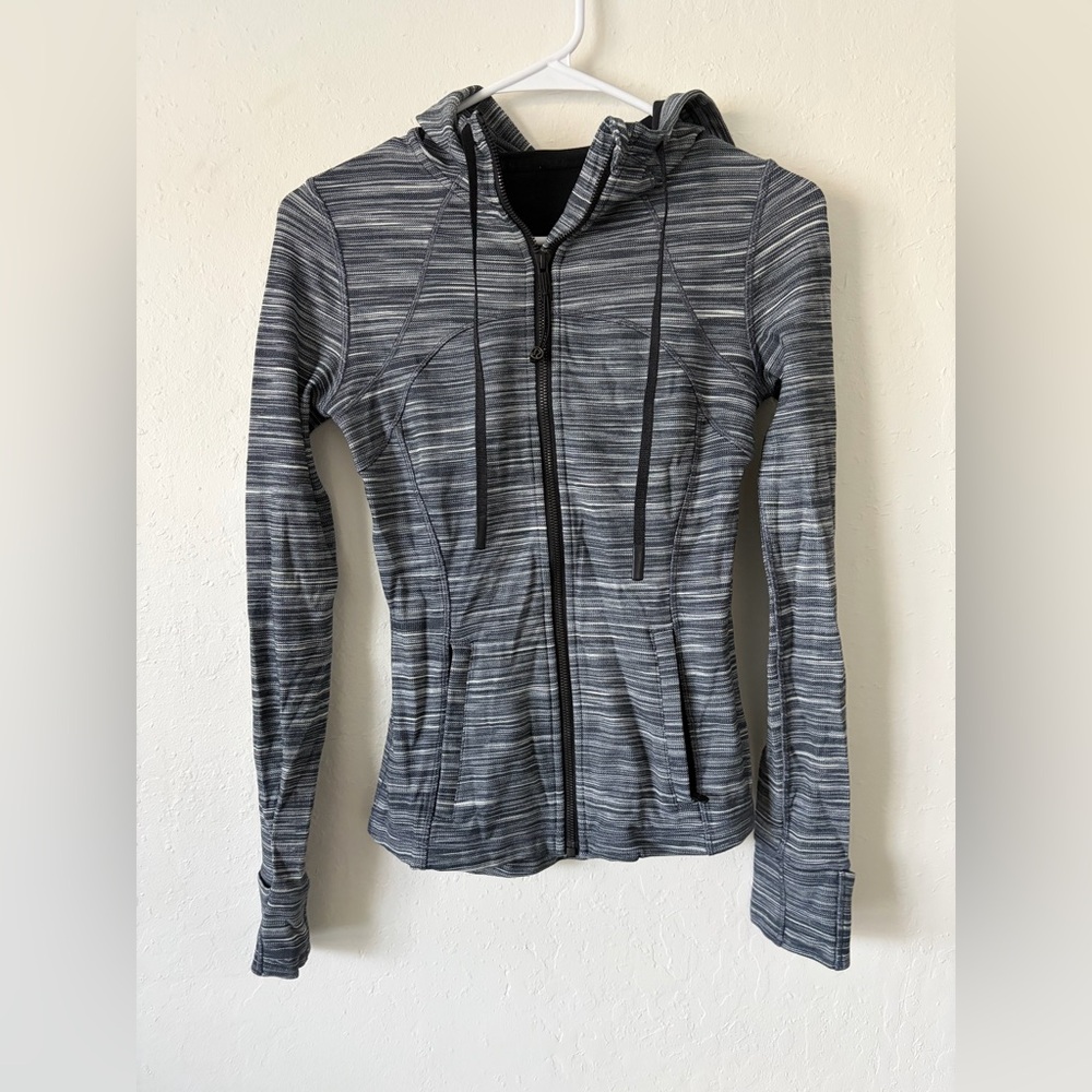 Lululemon Hooded Define Jacket *Nulu
Heathered Black / White / Black